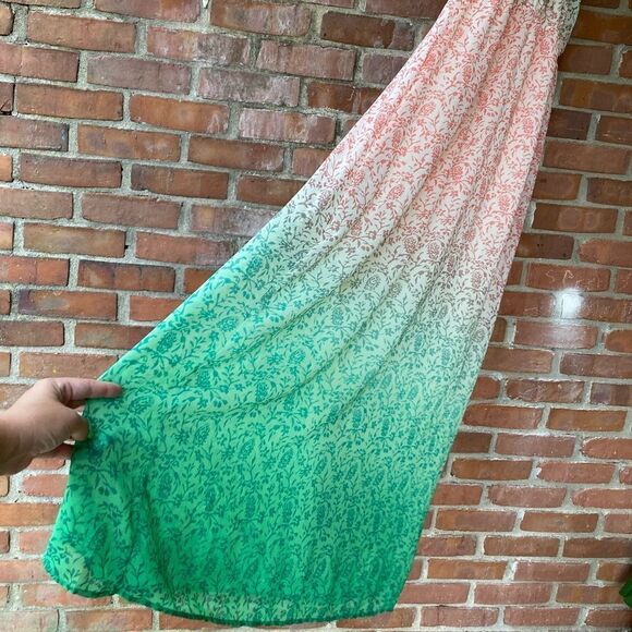 Old Navy Ombré Floral Sleeveless Maxi Dress - Picture 2 of 6